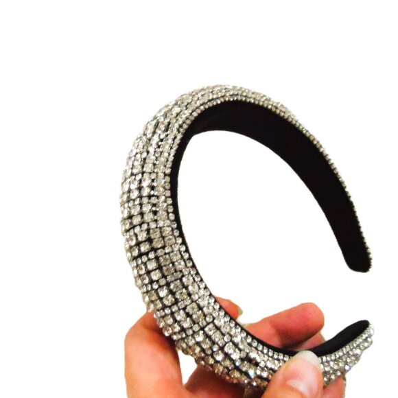 White Rhinestone Headband. New - Picture 2 of 6